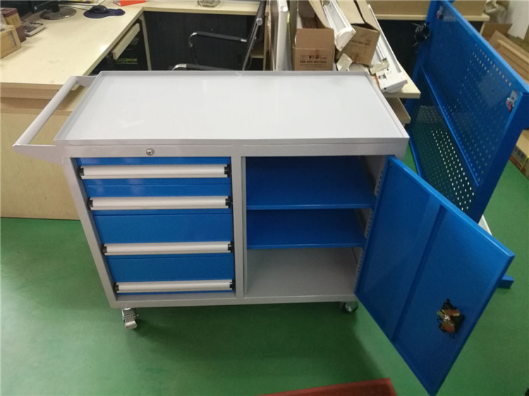 移動(dòng)工具車(chē)